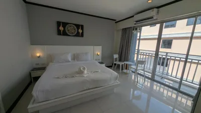Issara Hotel Patong – 사진 16